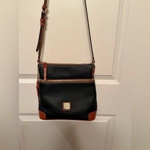 Dooney/Bourke cross body bag/Black Pebble Leather